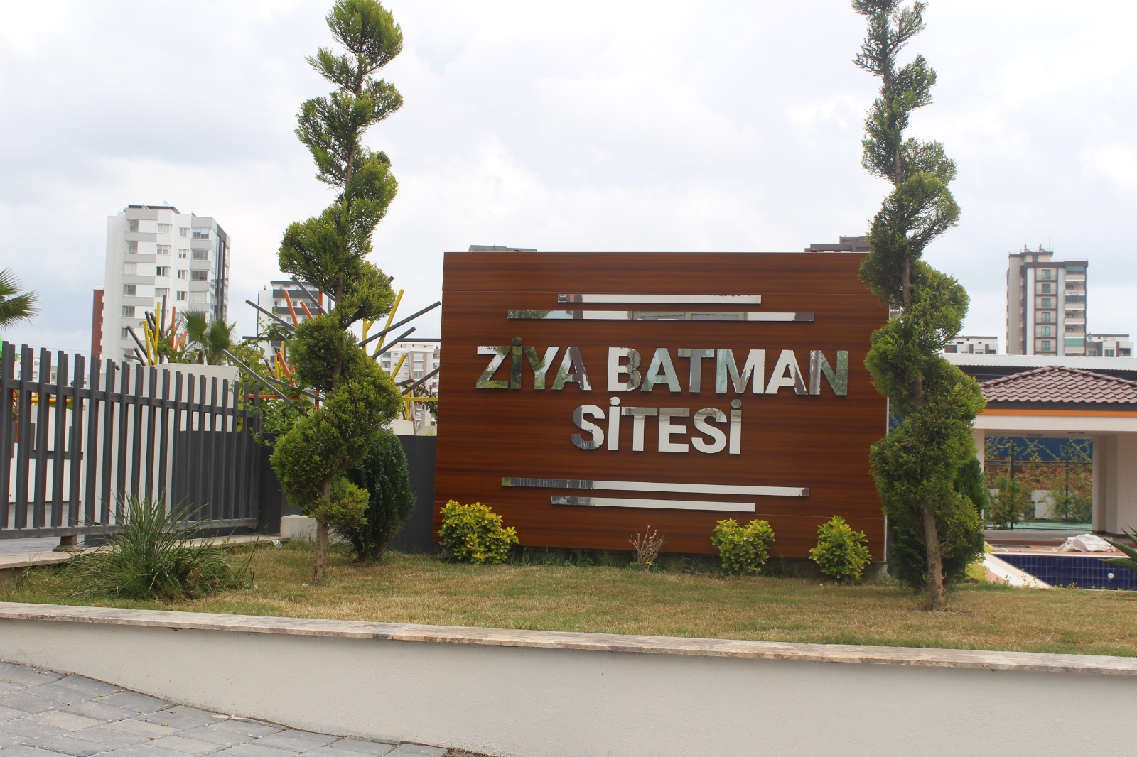 Ziya Batman Sitesi